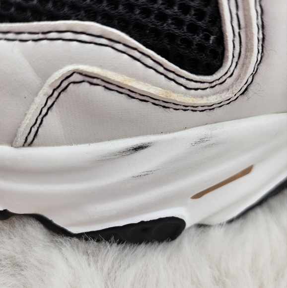 steve madden possession‎ sneakers Black & Tan Chunky Heel Tiktok Viral Size 6.5 - Picture 6 of 9